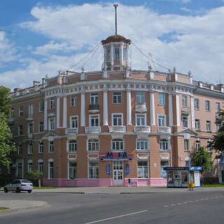 Здание в Новобелицком районе