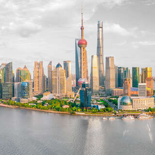 Вowntown Shanghai skyline jan 2020
